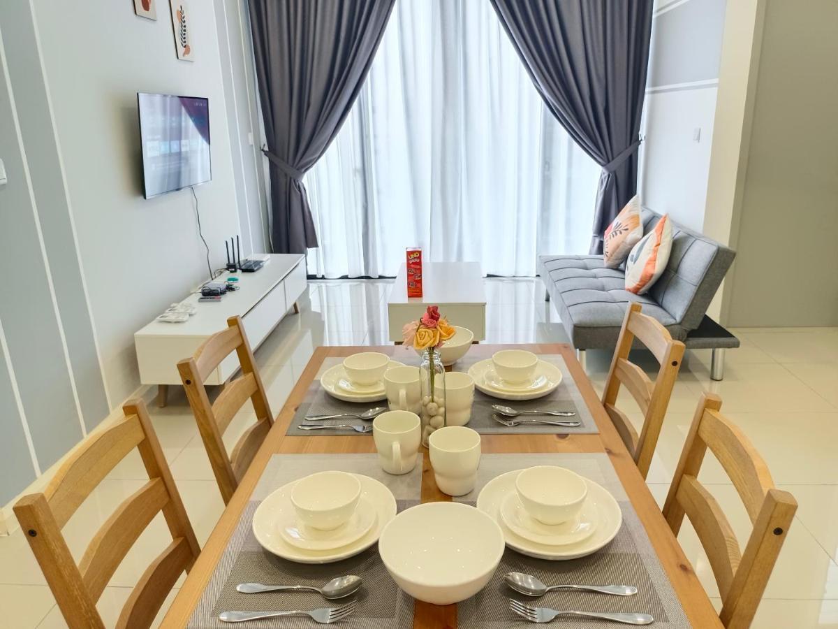 Medini D'Pristine, 3 Min Walk To Legoland, Netflix By Hint Homestay Nusajaya  Exterior photo